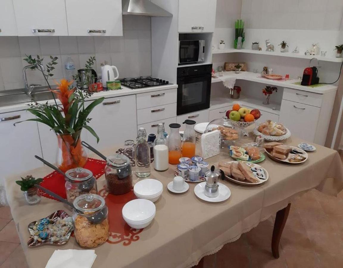 Serena Rooms Solofra Εξωτερικό φωτογραφία