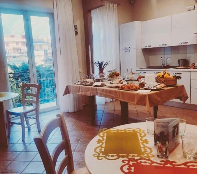 Serena Rooms Solofra Εξωτερικό φωτογραφία