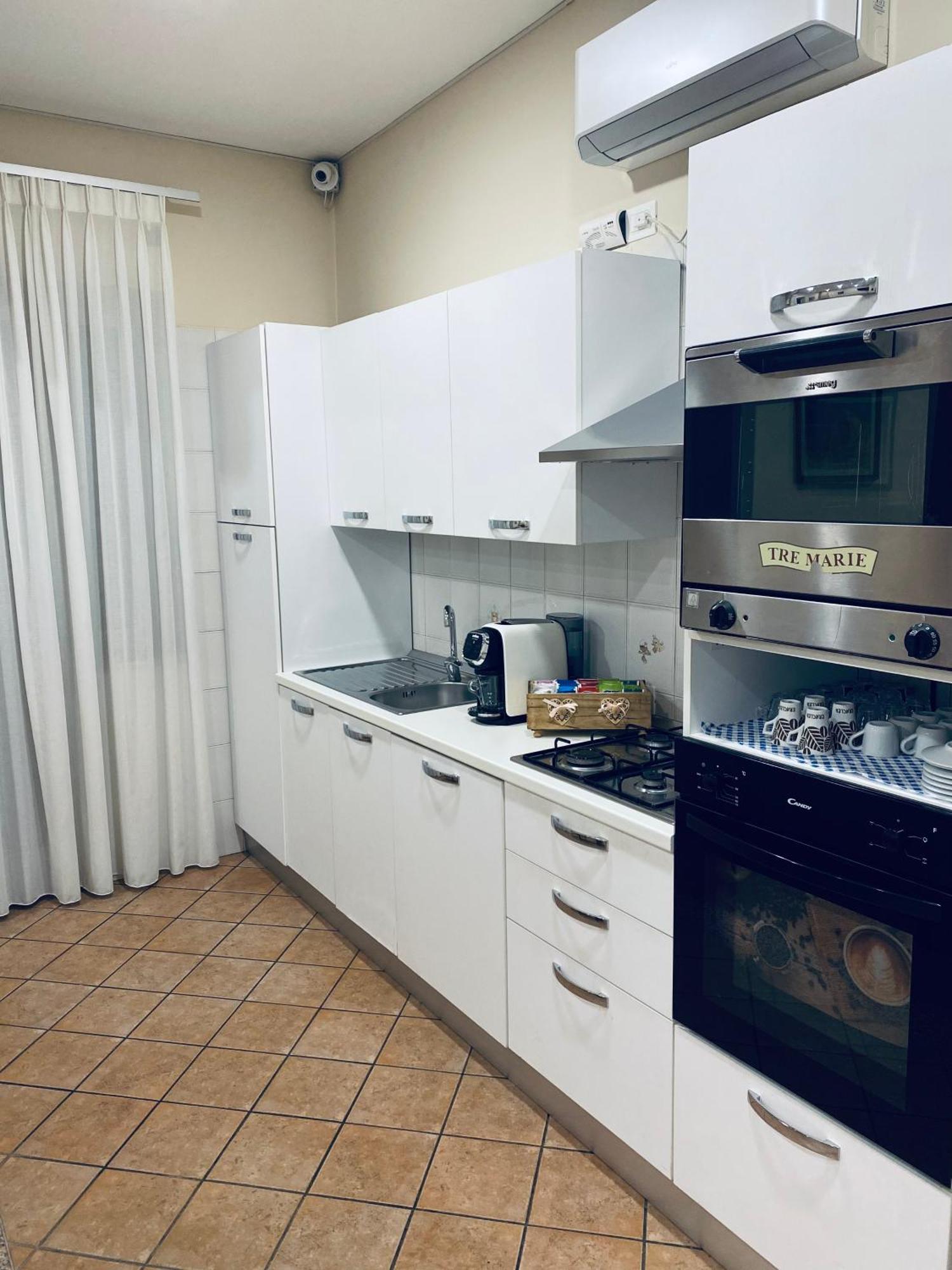 Serena Rooms Solofra Εξωτερικό φωτογραφία