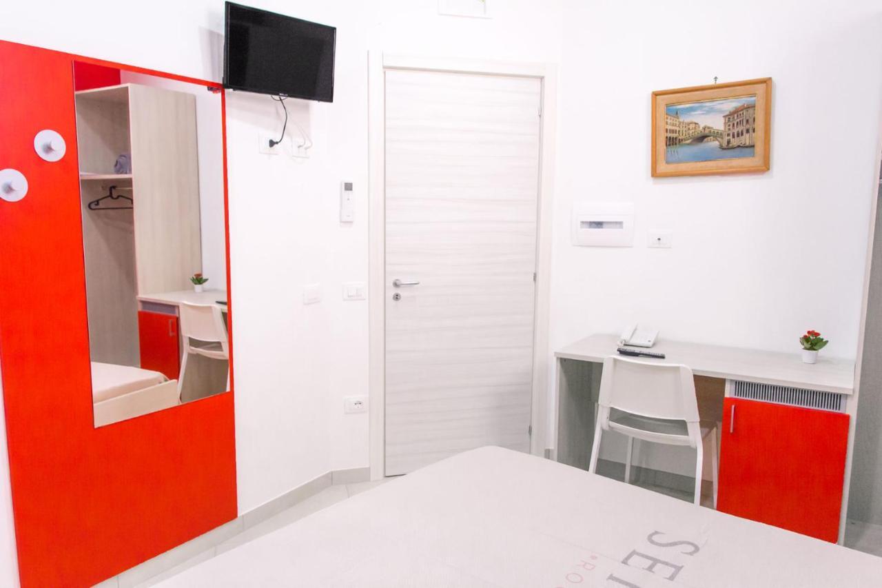 Serena Rooms Solofra Εξωτερικό φωτογραφία